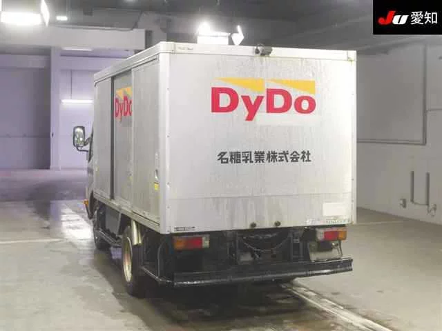 Toyota ToyoAce  с аукциона в Японии