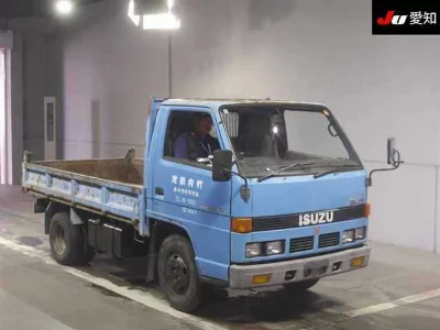 Isuzu Elf