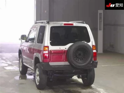 Mitsubishi Pajero Mini