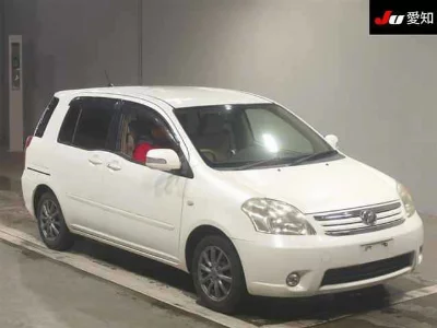 Toyota Raum