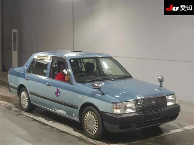 Toyota Comfort  с аукциона в Японии