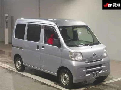 Toyota Pixis Van