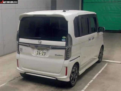 Honda N BOX CUSTOM
