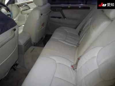 Toyota CROWN MAJESTA