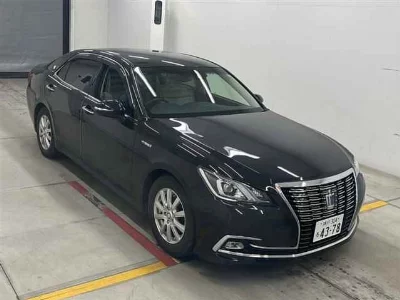 Toyota CROWN HYBRID