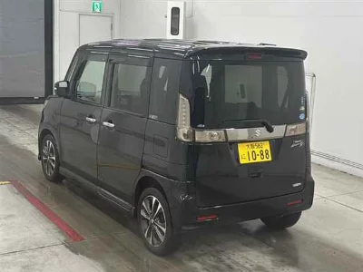 Suzuki Spacia Custom