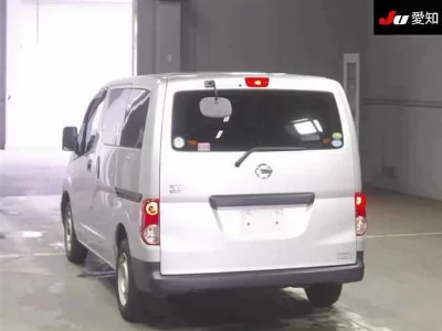 Nissan NV200 VANETTE VAN