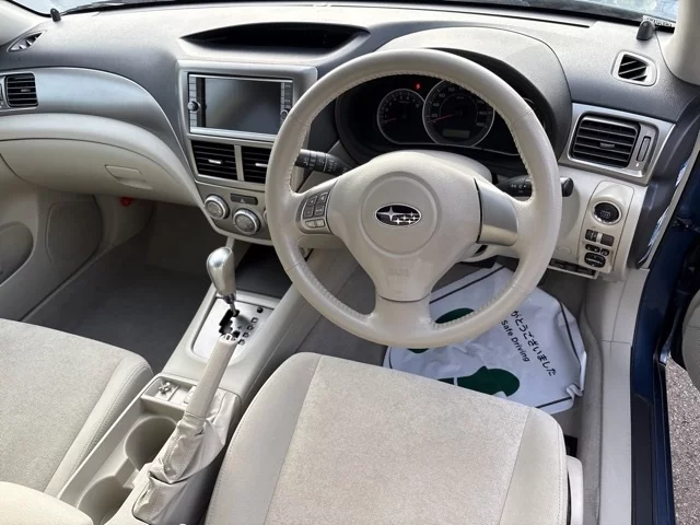 Subaru Impreza  с аукциона в Японии