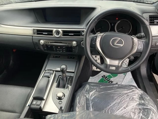 Lexus GS  с аукциона в Японии