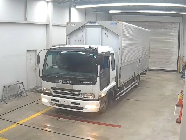 Isuzu Forward  с аукциона в Японии