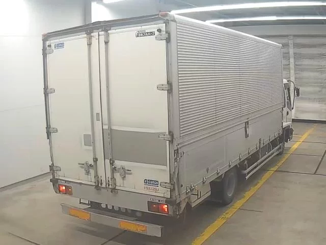 Isuzu Forward  с аукциона в Японии