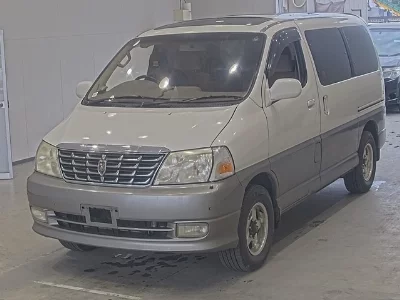 Toyota GRAND HIACE