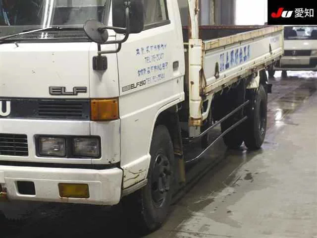 Isuzu Elf  с аукциона в Японии