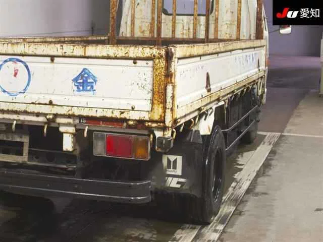 Isuzu Elf  с аукциона в Японии