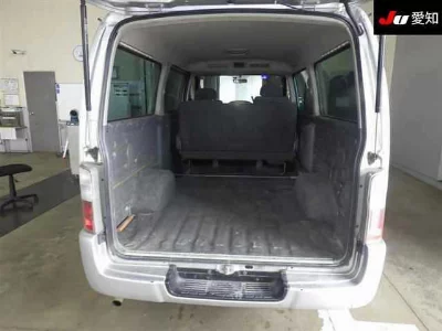 Nissan Caravan