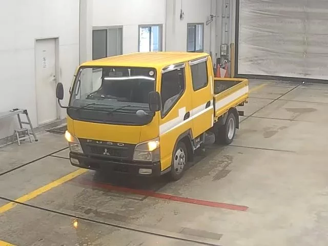 Mitsubishi Fuso Canter  с аукциона в Японии