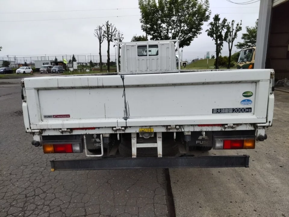 Mitsubishi Fuso Canter  с аукциона в Японии