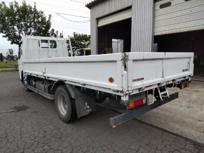 Mitsubishi Fuso Canter