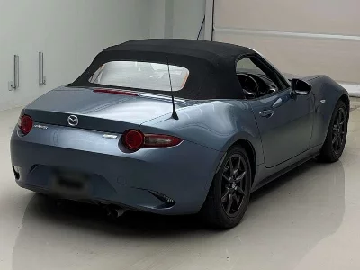 Mazda Roadster