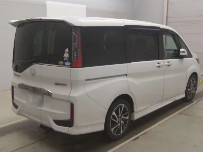 Honda STEPWGN SPADA