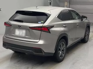 Lexus NX300h