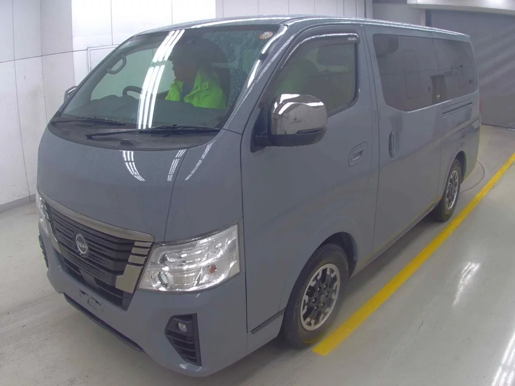 Nissan Caravan  с аукциона в Японии