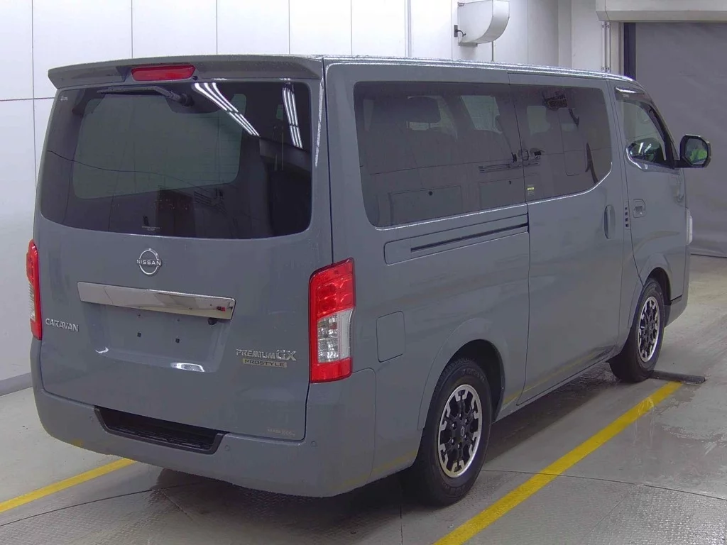 Nissan Caravan  с аукциона в Японии