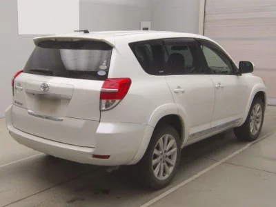Toyota Vanguard