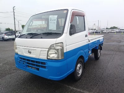 Nissan NT100 Clipper
