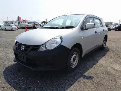 Nissan AD