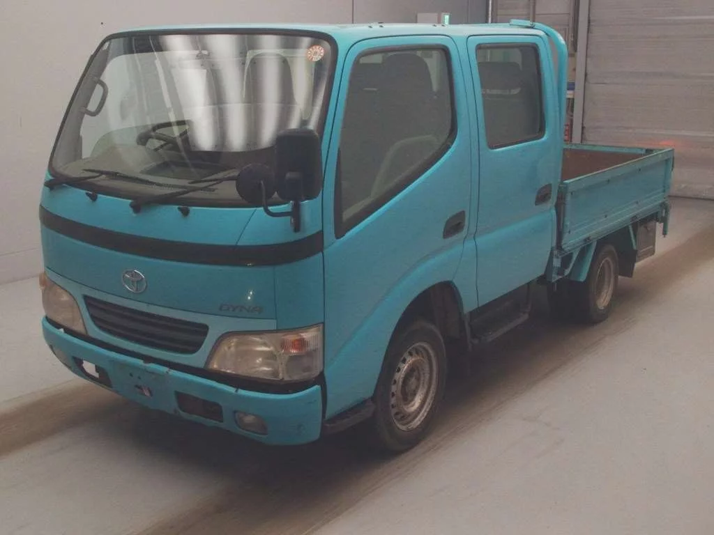 Toyota Dyna  с аукциона в Японии