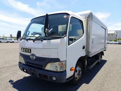 Hino DUTRO