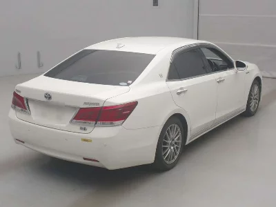Toyota CROWN MAJESTA