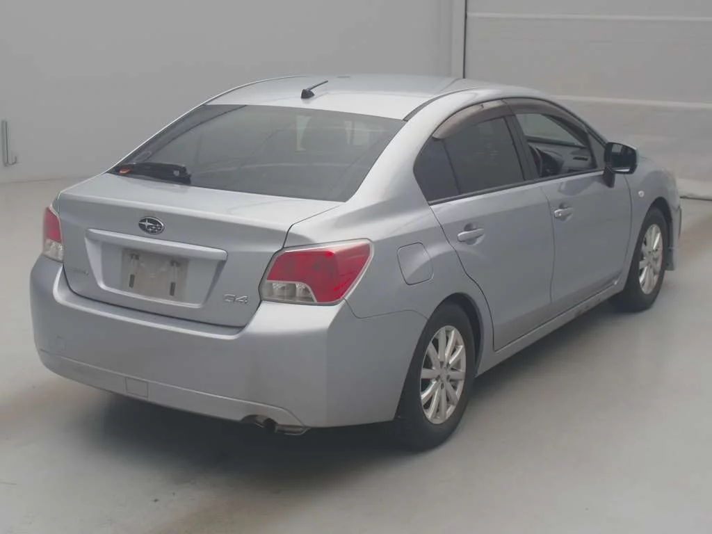 Subaru Impreza  с аукциона в Японии