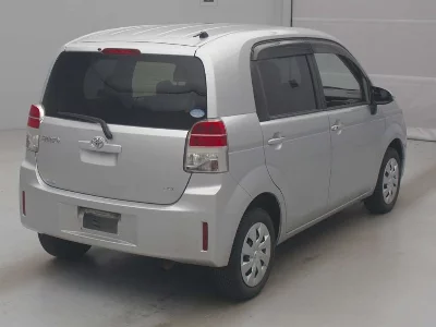 Toyota Spade
