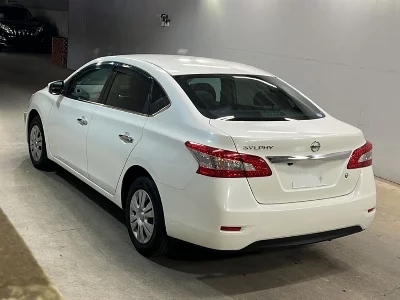 Nissan BLUEBIRD SYLPHY