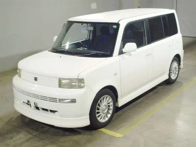 Toyota bB