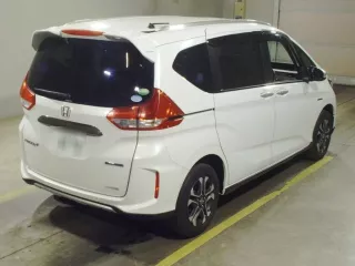 Honda FREED + HYBRID
