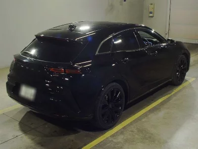 Toyota Crown Sport