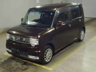 Toyota Pixis Space