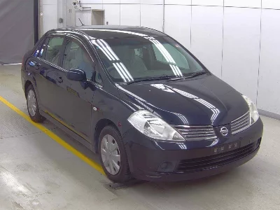 Nissan Tiida Latio