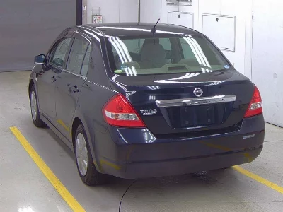 Nissan Tiida Latio
