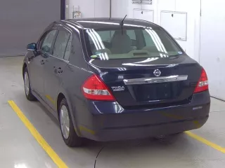 Nissan Tiida Latio