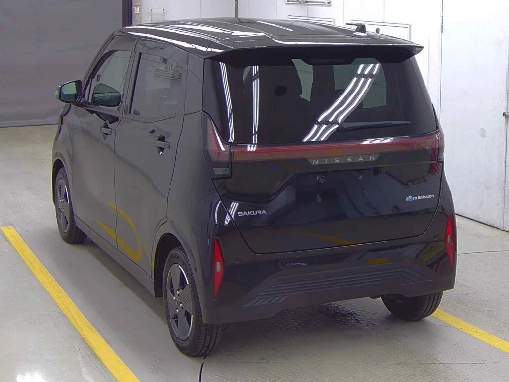 Nissan Sakura  с аукциона в Японии