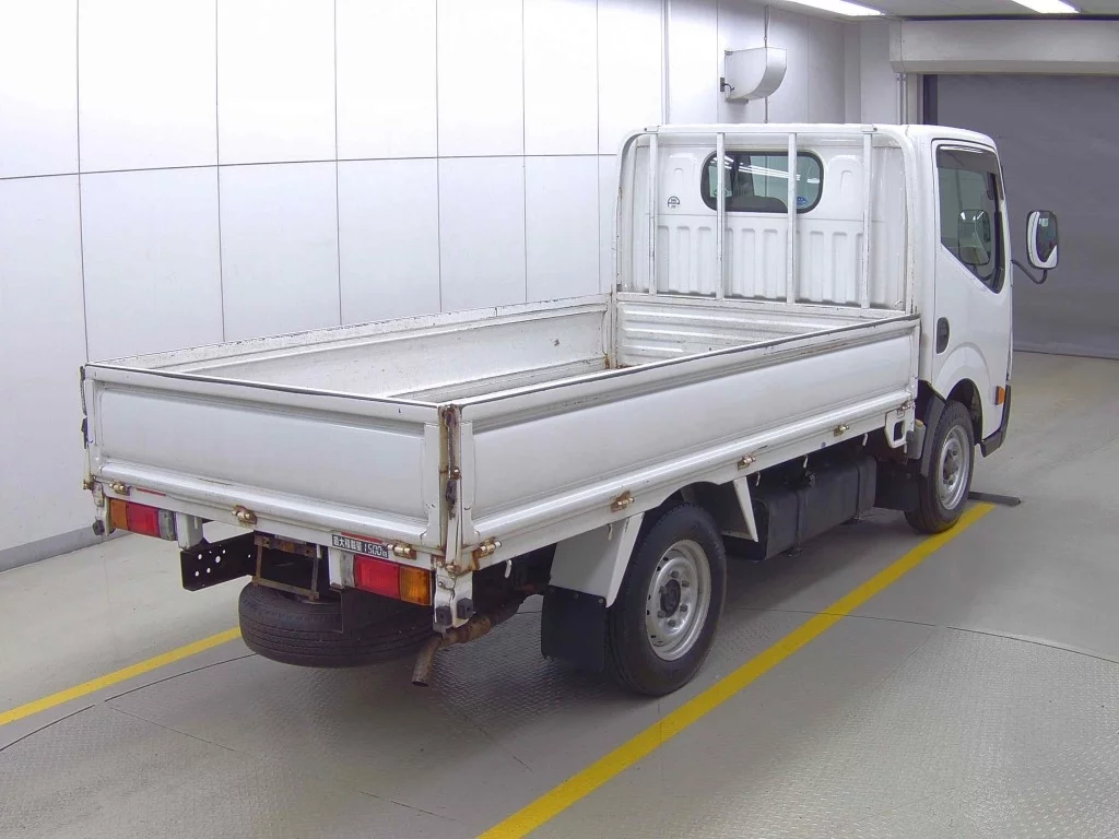 Nissan Atlas  с аукциона в Японии