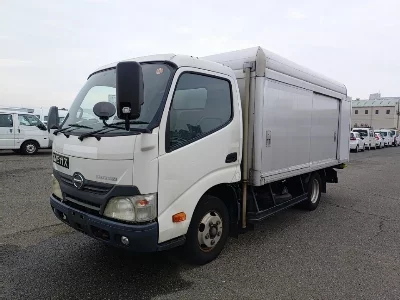 Hino DUTRO