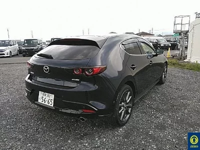 MAZDA MAZDA3