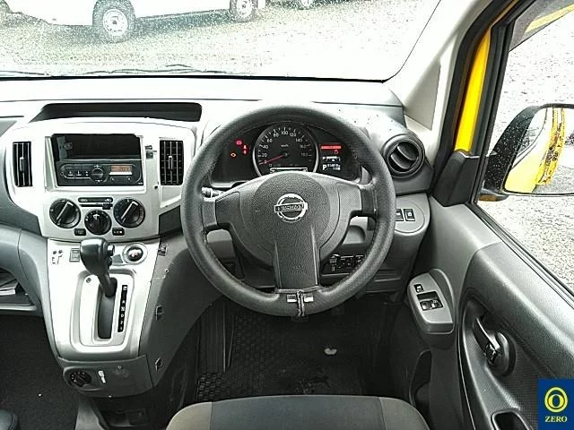 Nissan NV200  с аукциона в Японии