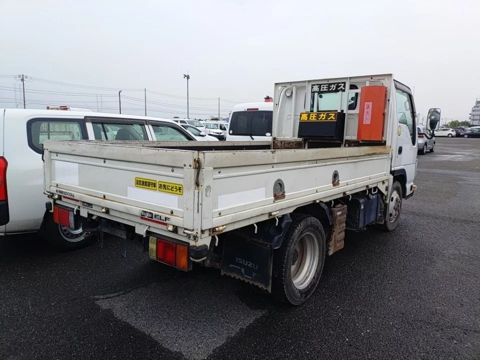 Isuzu Elf  с аукциона в Японии