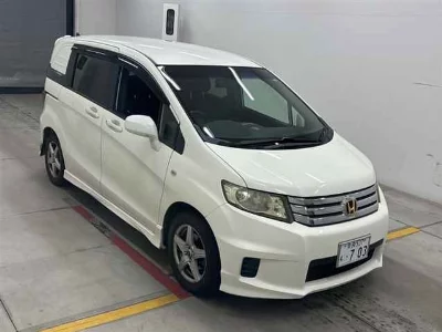 Honda Freed Spike